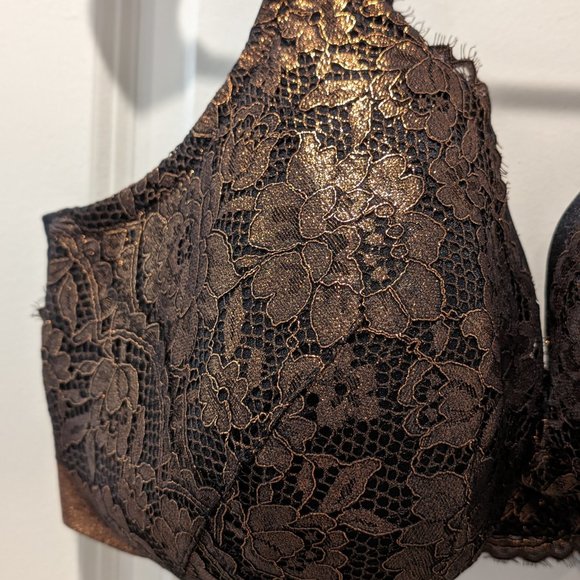 NWT 42G Cacique Lightly Lined Full Coverage Bra with 5 Hooks - Picture 5 of 9